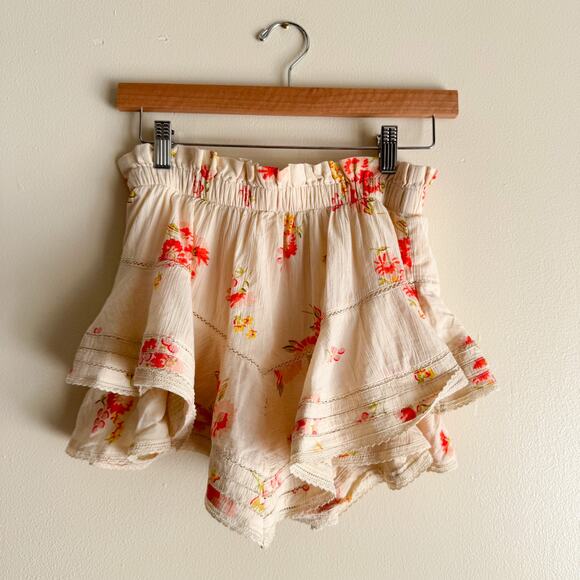 Aerie Cream + Pink Floral Rock 'n' Ruffle Skort - XS - Picture 10 of 11
